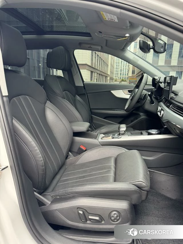 Audi A4L 2021 Белый из Китая, фото 3