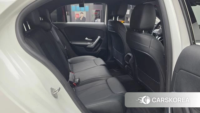 Mercedes-Benz A-Class W177 2021 Белый из Кореи, фото 3