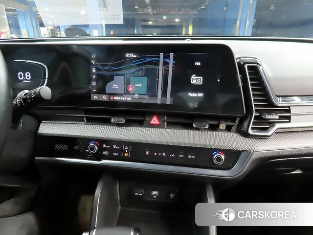 Kia Sportage 5th Generation 2021 Серебристо-серый из Кореи, фото 3