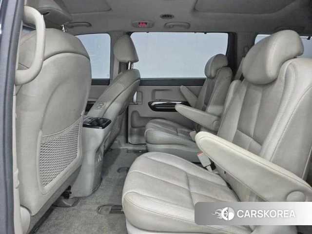 Kia The New Carnival 2018 Черный из Кореи, фото 3