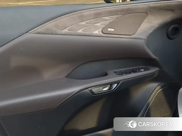 Lexus RX350h 5th generation 2024 Серебристо-серый из Кореи, фото 3