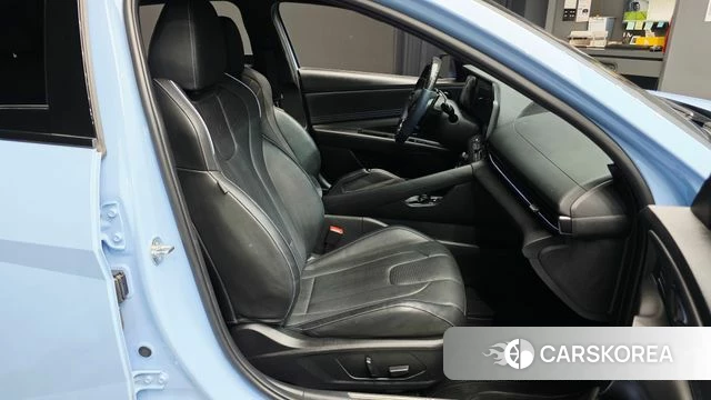 Hyundai Avante (CN7) 2022 Небесно-голубой из Кореи, фото 3