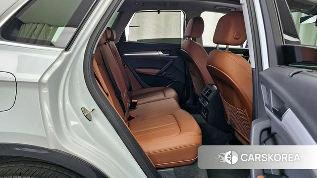 Audi Q5 (FY) 2021 Белый из Кореи, фото 3