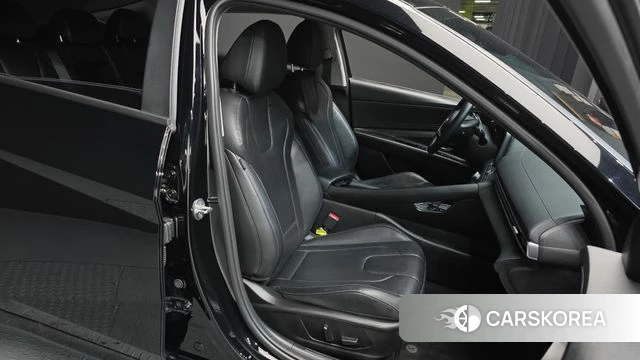 Hyundai Avante (CN7) 2022 Черный из Кореи, фото 3