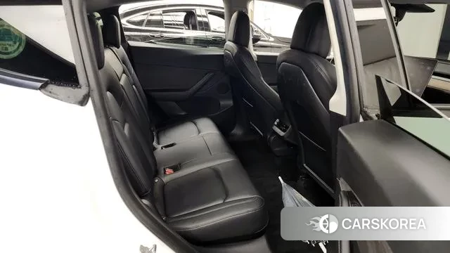 Tesla Model Y 2021 Белый из Кореи, фото 3