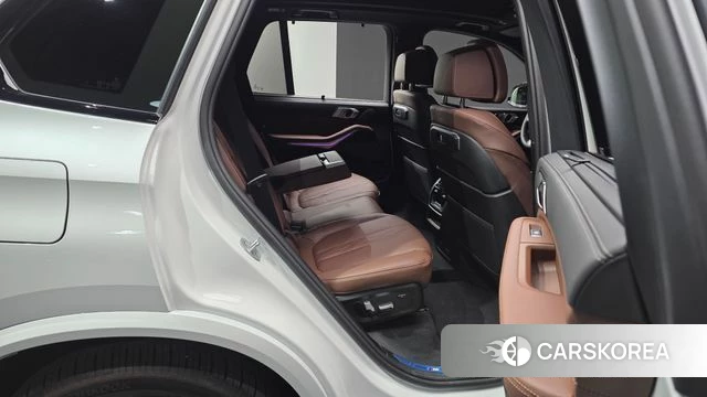 BMW X5 (G05) 2025 Белый из Кореи, фото 3