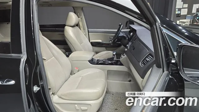 Kia The New Carnival 2019 Черный из Кореи, фото 3