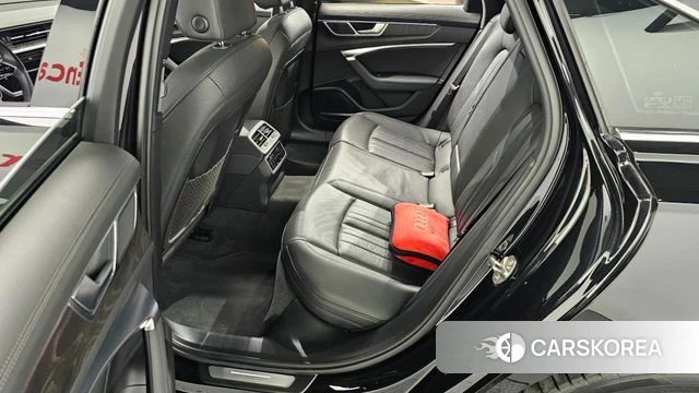 Audi A6 (C8) 2021 Черный из Кореи, фото 3