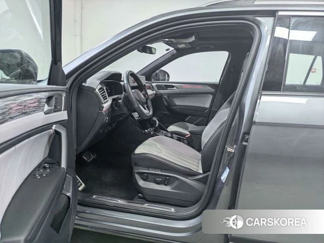 Volkswagen Tanyue 2023 Темно-серый из Китая, фото 3