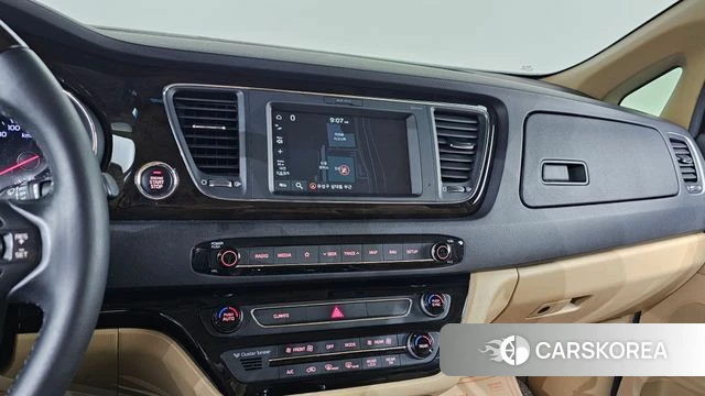 Kia The New Carnival 2018 Черный из Кореи, фото 3