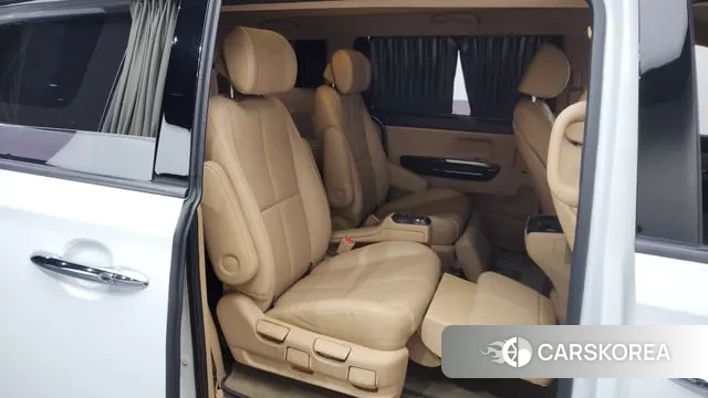 Kia The New Carnival 2018 Белый из Кореи, фото 3