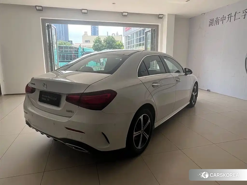 Mercedes-Benz A-Class 2023 Белый из Китая, фото 3