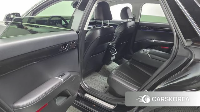 Hyundai Grandeur Hybrid (GN7) 2023 Черный из Кореи, фото 3