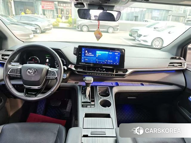 Toyota Saina 2024 Черный из Китая, фото 3