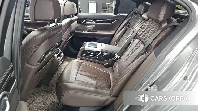BMW 7 Series (G11) 2019 Серый из Кореи, фото 3
