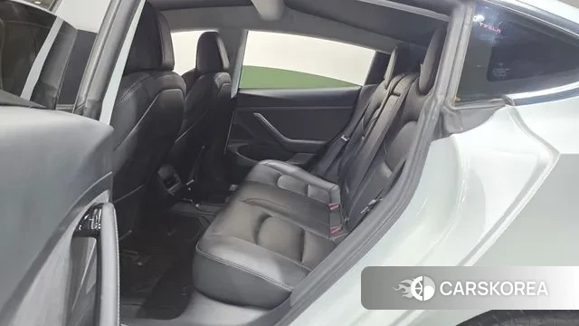 Tesla Model 3 2020 Белый из Кореи, фото 3