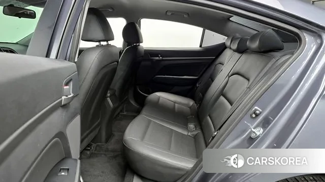 Hyundai Avante AD 2018 Серый из Кореи, фото 3