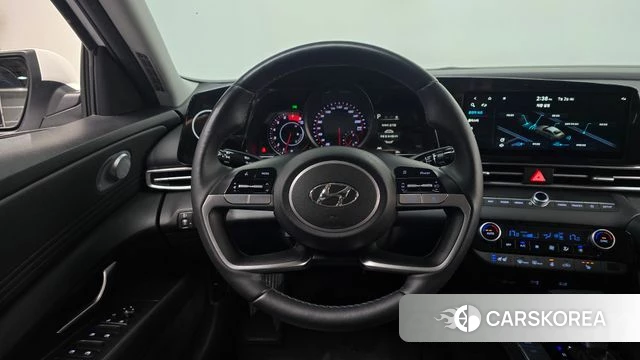 Hyundai Avante (CN7) 2022 Белый из Кореи, фото 3