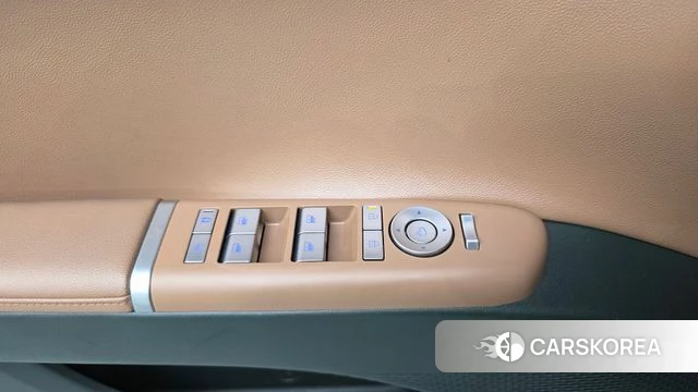 Hyundai Grandeur Hybrid (GN7) 2023 Белый из Кореи, фото 3