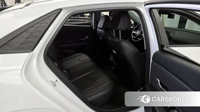 Hyundai The New Avante Hybrid (CN7) 2023 Белый из Кореи, фото 3