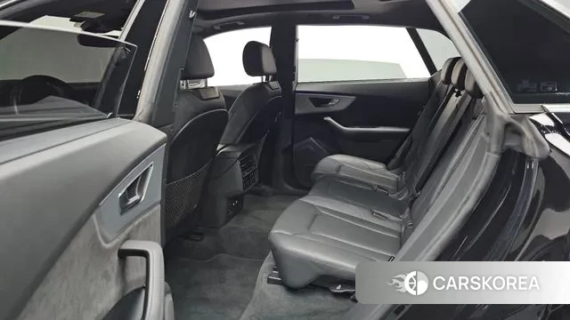 Audi Q8 (4M) 2020 Черный из Кореи, фото 3