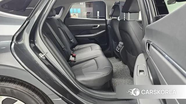 Hyundai Sonata D Edge Hybrid (DN8) 2023 Серый из Кореи, фото 3