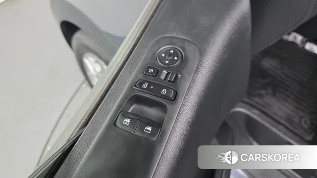 Hyundai Staria 2024 Серый из Кореи, фото 3