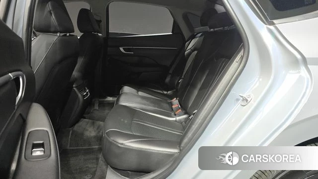 Hyundai Sonata D Edge (DN8) 2025 Серебристо-серый из Кореи, фото 3
