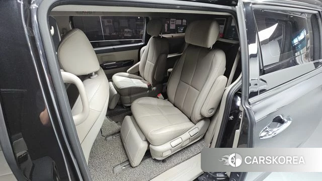 Kia The New Carnival 2018 Серый из Кореи, фото 3