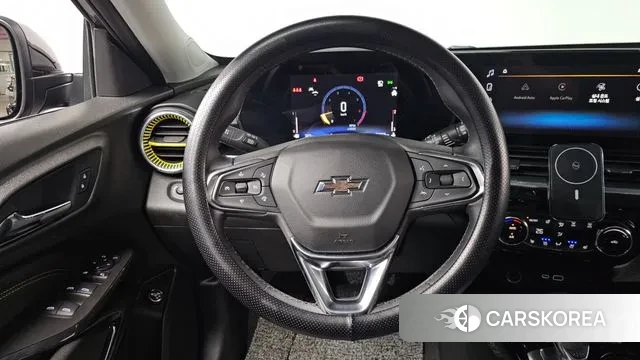 Chevrolet (GM Daewoo) Trax Crossover 2024 Черный из Кореи, фото 3