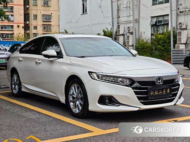 Honda Accord 2022 Белый из Китая, фото 3