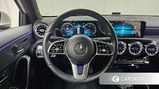 Mercedes-Benz A-Class W177 2023 Белый из Кореи, фото 3