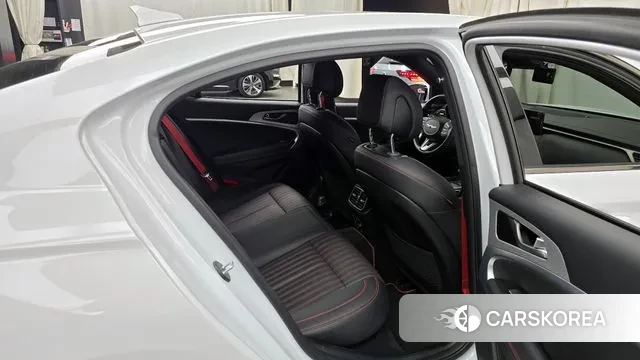 Genesis The New G70 2022 Белый из Кореи, фото 3