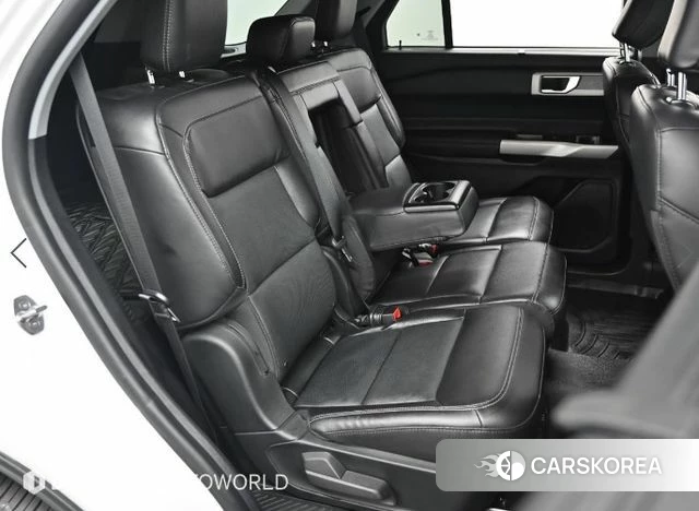 Ford Explorer 6th Generation 2021 Белый из Кореи, фото 3