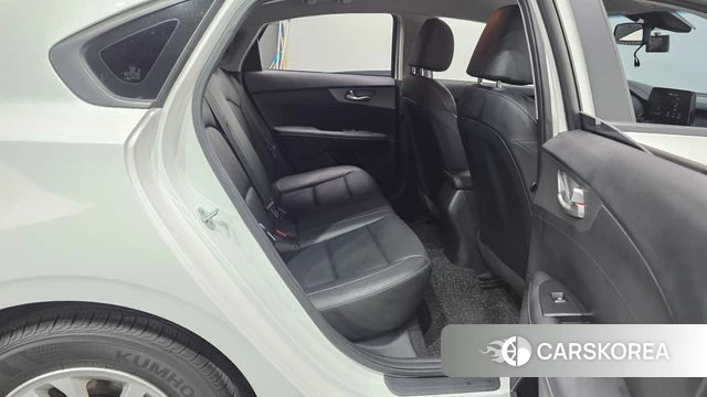 Kia Come New K3 2021 Белый из Кореи, фото 3