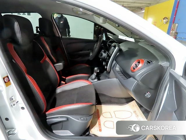 Renault Korea (Samsung) Clio 2018 Белый из Кореи, фото 3