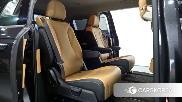 Kia Carnival 4th generation 2023 Серый из Кореи, фото 3