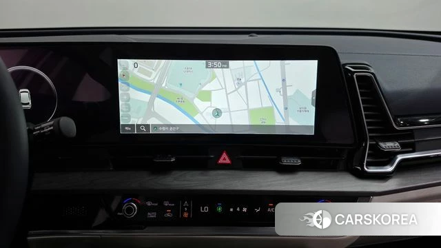 Kia Sportage 5th Generation 2023 Белый из Кореи, фото 3