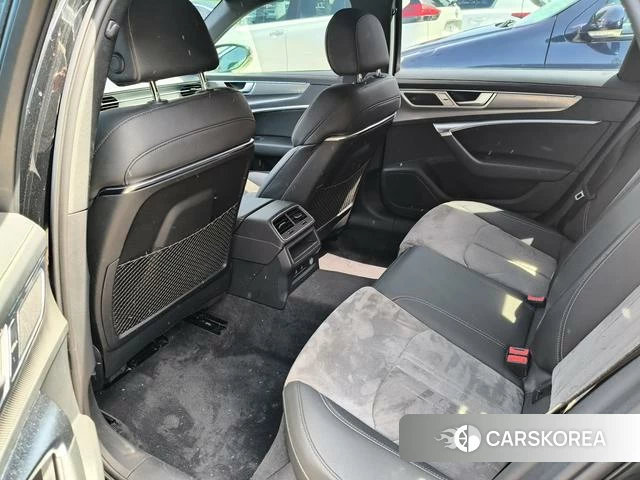 Audi A6L 2023 Черный из Китая, фото 3