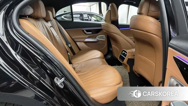 Mercedes-Benz E-Class W214 2024 Черный из Кореи, фото 3