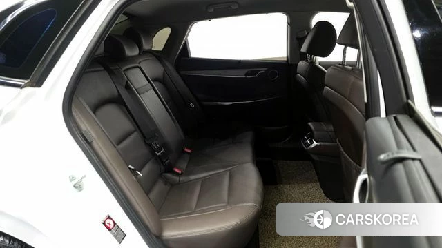 Hyundai The New Grandeur IG Hybrid 2021 Белый из Кореи, фото 3