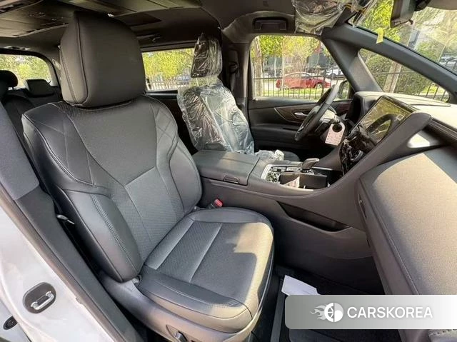 Toyota Elfa 2025 Белый из Китая, фото 3