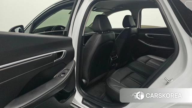Hyundai Sonata (DN8) 2022 Белый из Кореи, фото 3