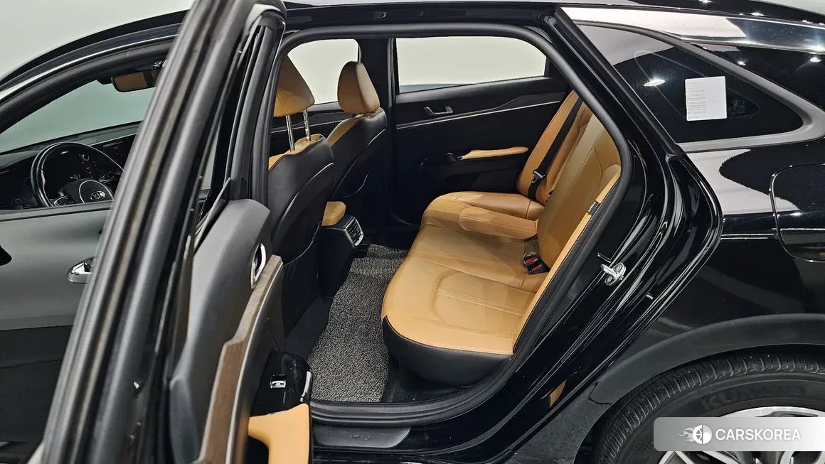 Kia K5 Hybrid 3rd Generation 2021 Черный из Кореи, фото 3