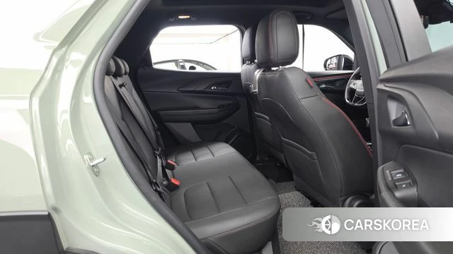 Chevrolet (GM Daewoo) The New Trail Blazer 2023 Светло-зеленый из Кореи, фото 3