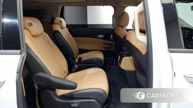 Kia Carnival 4th generation 2023 Белый из Кореи, фото 3