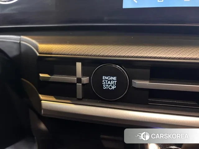 Hyundai Santa Fe (MX5) 2023 Жемчужный цвет из Кореи, фото 3