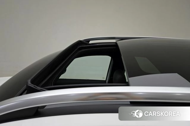 Mercedes-Benz EQB X243 2025 Белый из Кореи, фото 3