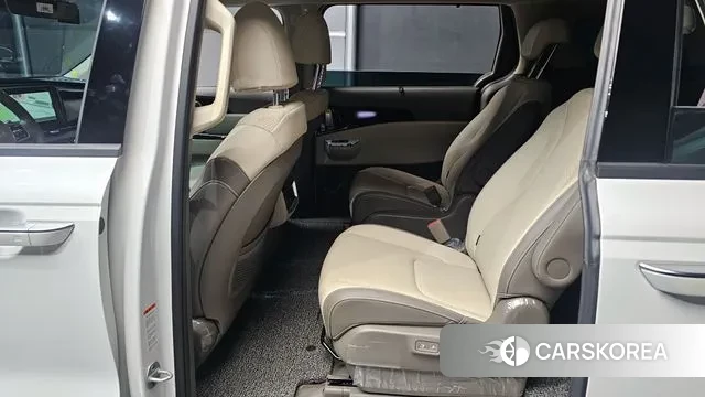 Kia Carnival 4th generation 2022 Белый из Кореи, фото 3