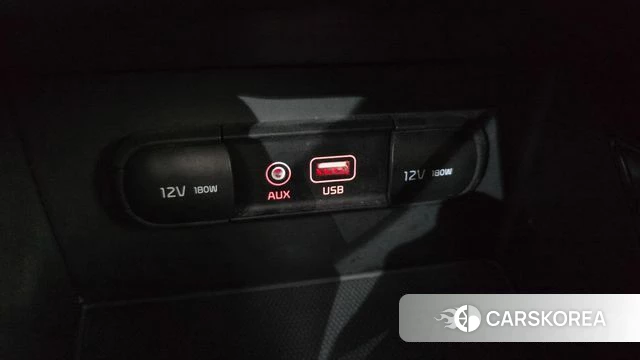 Kia Niro 2018 Синий из Кореи, фото 3